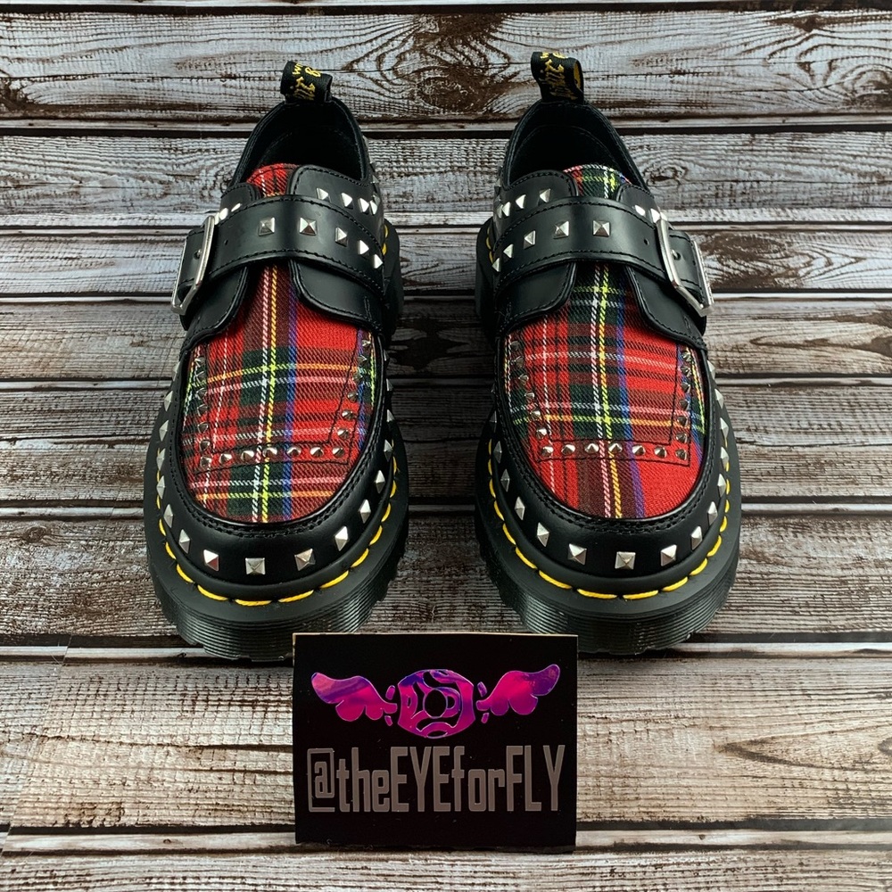 NEW Dr Doc Martens Ramsey Plaid Studded Shoes. Fits size 6.5 women’s - Picture 2 of 6
